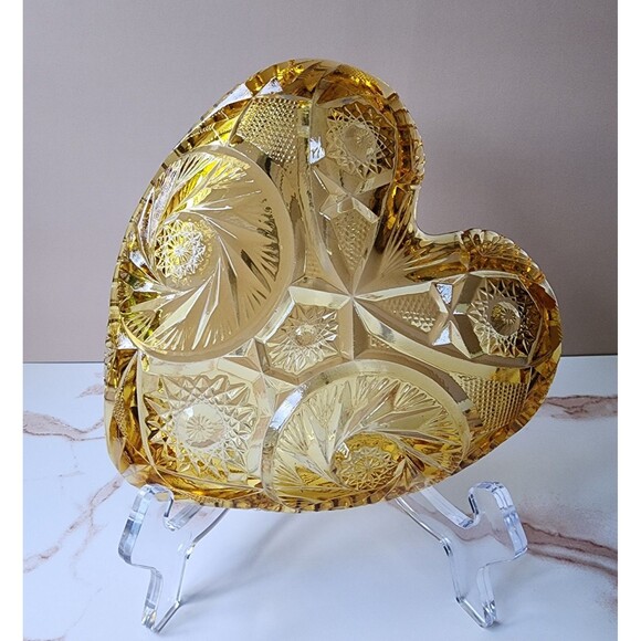 LE Smith Amber “Aztec Sunburst” Heart Dish – 1960s MCM Cut Glass - Picture 3 of 8